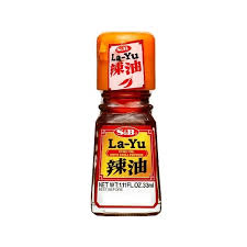 辣油 (含辣椒末) S&B Chilli Oil 33ml